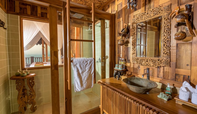 Santhiya Koh Yao - Deluxe Sea View Bathroom